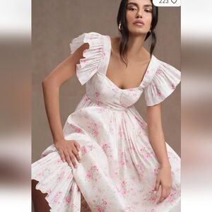 Maison Armory French Chateau Floral Flutter-Sleeve Gown